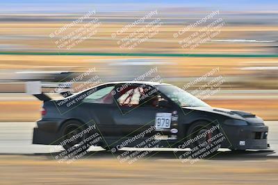 media/Dec-28-2024-Extreme Speed (Sat) [[dd5bc3b342]]/Red Group/Session 3 (Turns 11 and 12)/